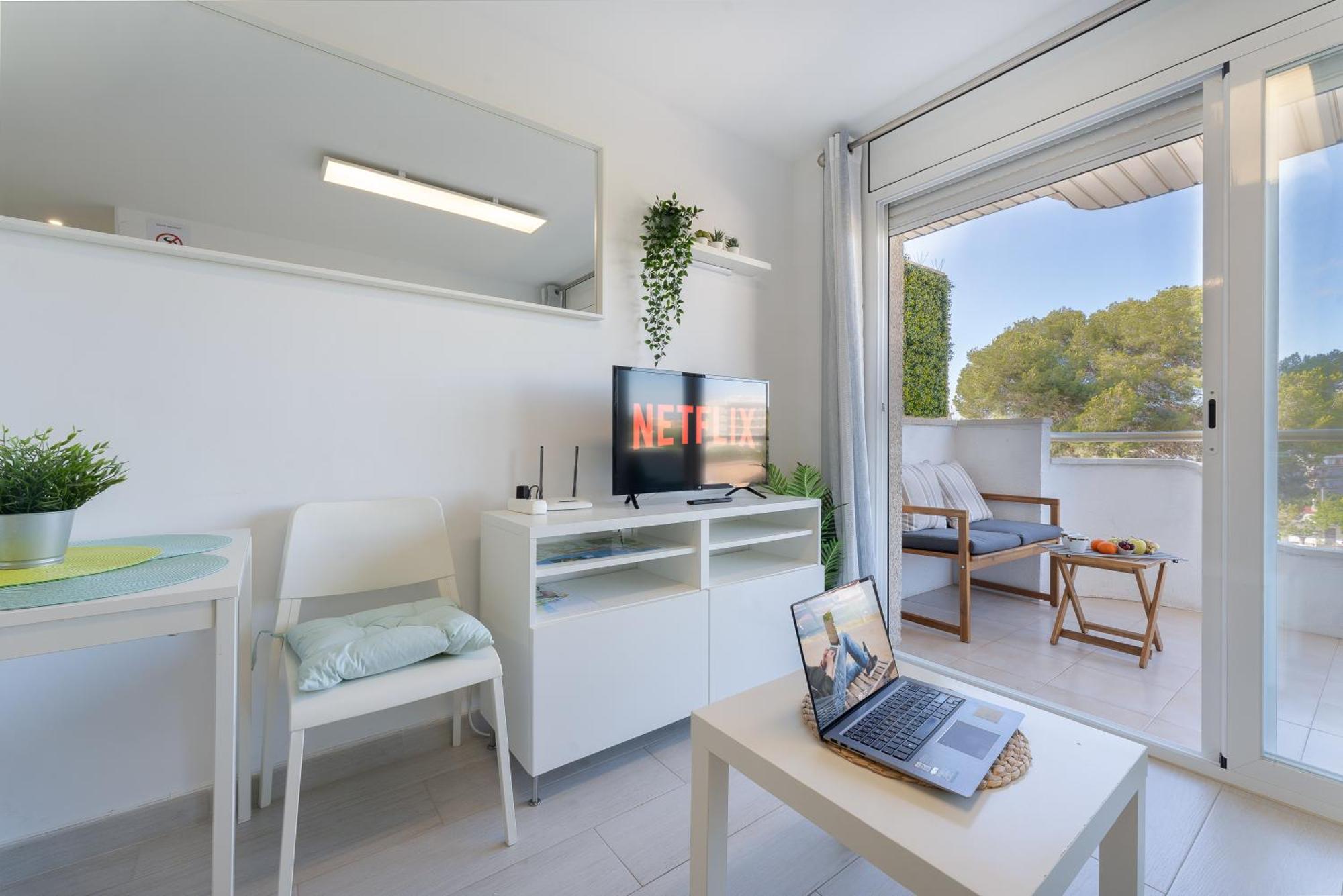 Arquus Little Hawaii Apartment ซาลอว์ ภายนอก รูปภาพ
