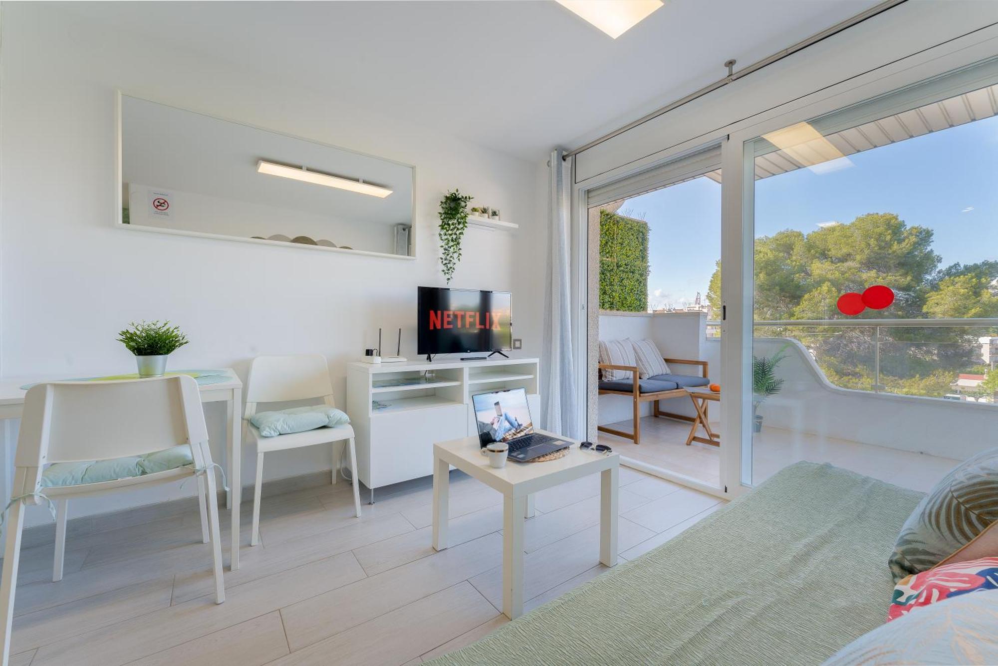 Arquus Little Hawaii Apartment ซาลอว์ ภายนอก รูปภาพ