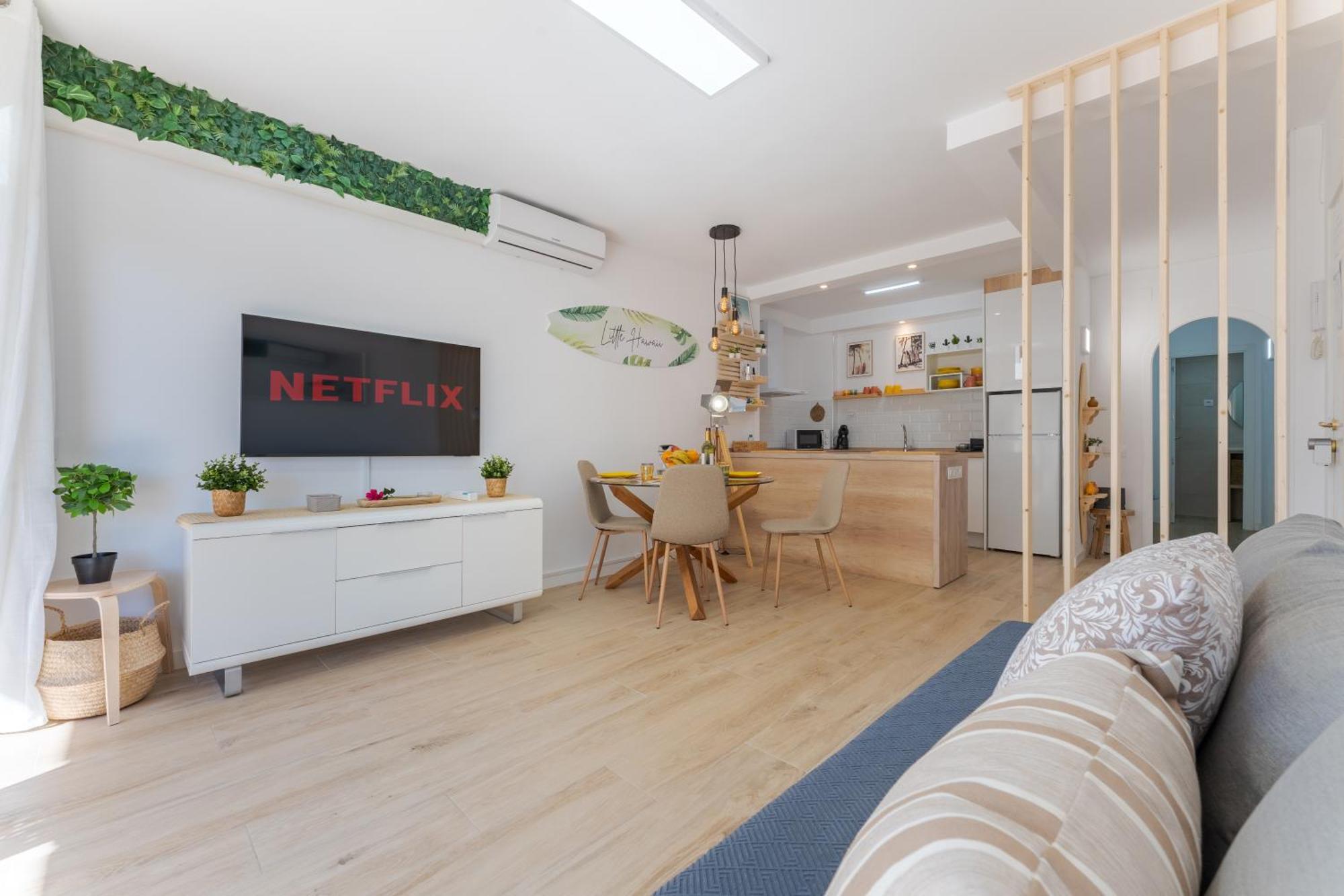 Arquus Little Hawaii Apartment ซาลอว์ ภายนอก รูปภาพ