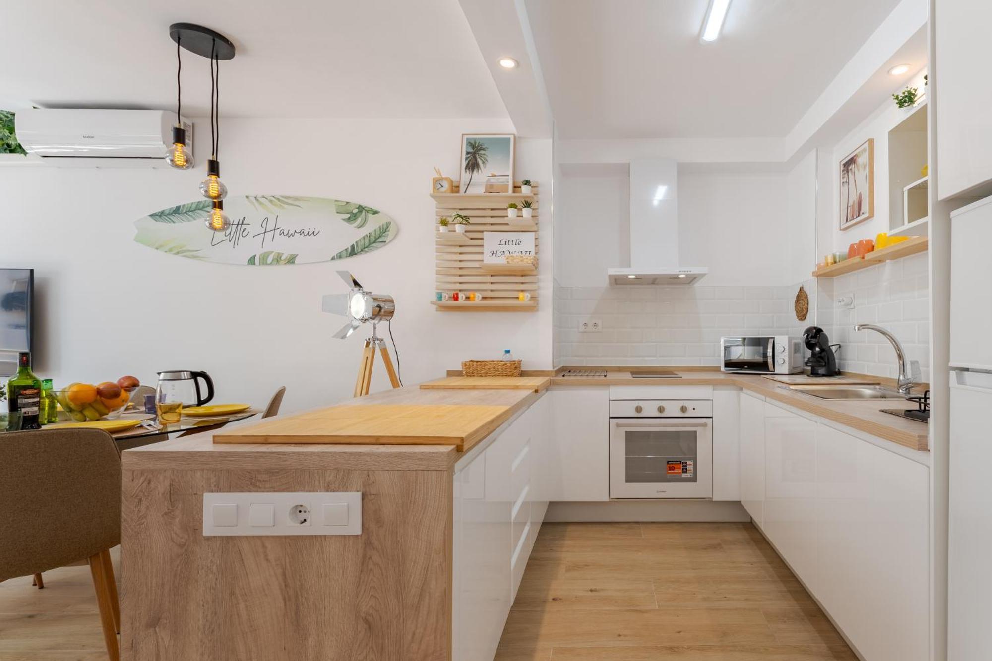 Arquus Little Hawaii Apartment ซาลอว์ ภายนอก รูปภาพ
