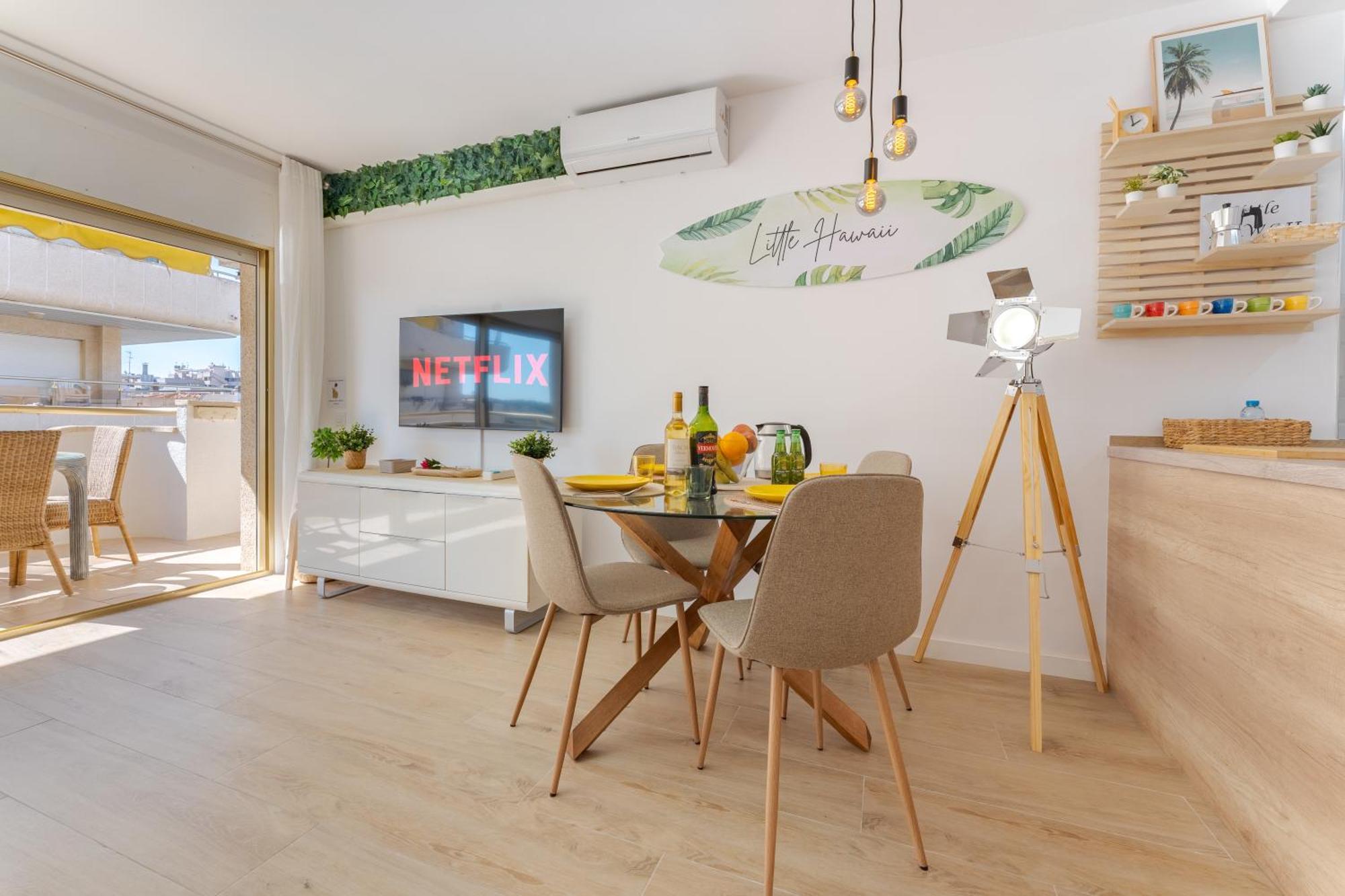 Arquus Little Hawaii Apartment ซาลอว์ ภายนอก รูปภาพ