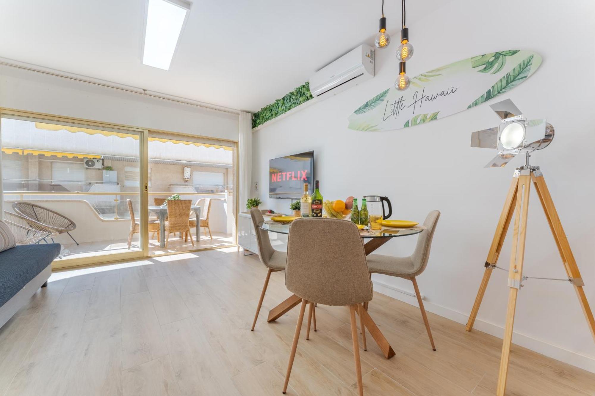 Arquus Little Hawaii Apartment ซาลอว์ ภายนอก รูปภาพ